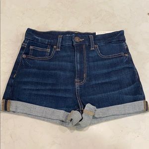 NWT American Eagle Curvy High-Rise Shorties